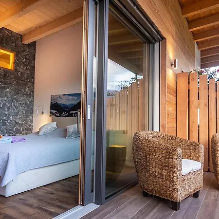 Bed & Breakfast Casa De Fiemme 2*