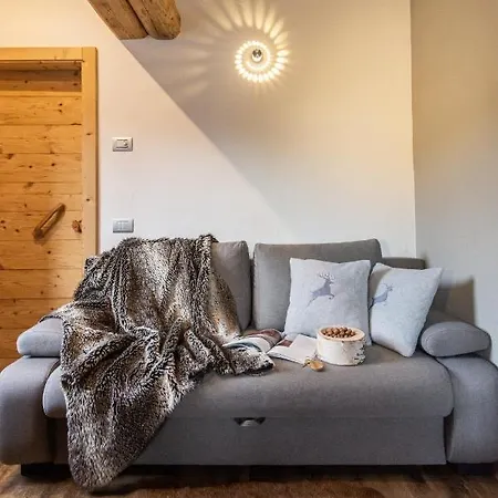 Casa De Fiemme Bed & Breakfast 2*